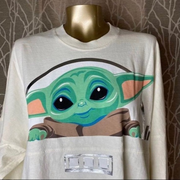 DISNEY DISNEYLAND STAR WARS MANDALORIAN BABY YODA SPIRIT JERSEY SMALL - Picture 7 of 7